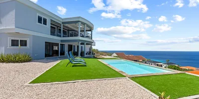 6-bedroom house in Cas Abou
