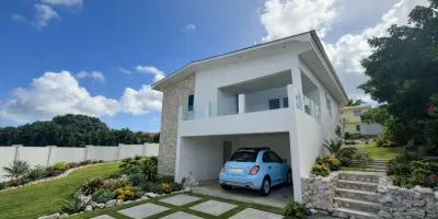 3-bedroom house in Cas Grandi