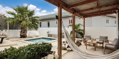 6-bedroom commercial space in Jan Thiel
