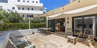 2-bedroom apartment in Blue Bay